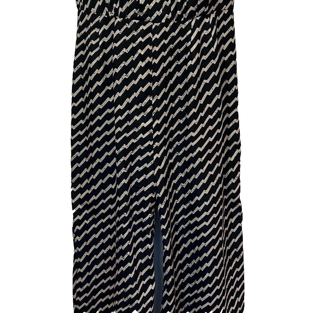 Gianni Bini Geometric Chevron Jumpsuit Sz L Black White Wide Leg Mod - Picture 6 of 11